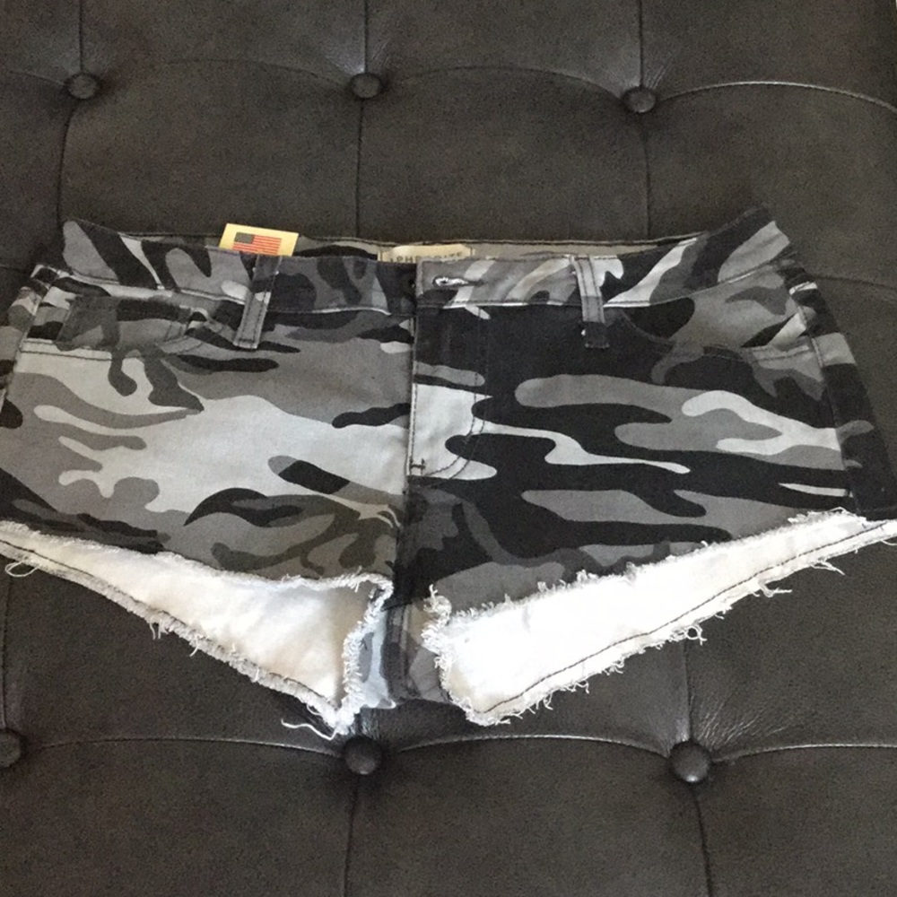 Camouflage shorts